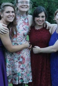 Meet your Posher, Cara